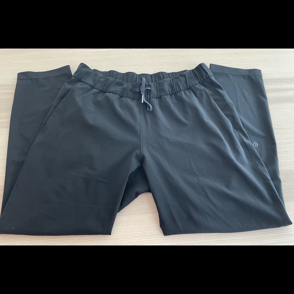 Lululemon On the Fly pant- size 10